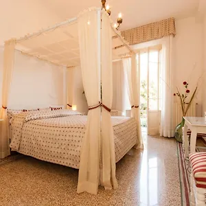 Apartment Oltrarno, Florence
