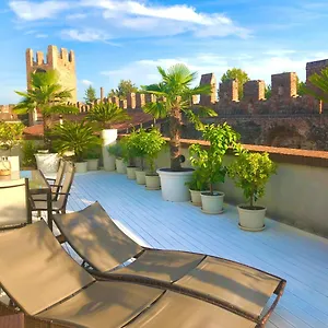 https://attico-panoramico-in-pieno-centro-storico.hotelinveneto.com