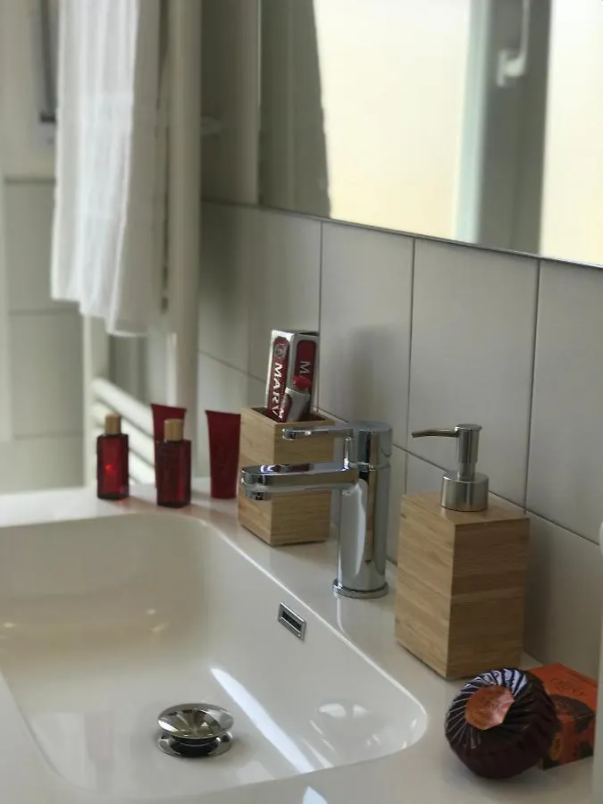Appartamento Locchi Suite_ Careggi/Meyer/Tramvia a due passi! Firenze
