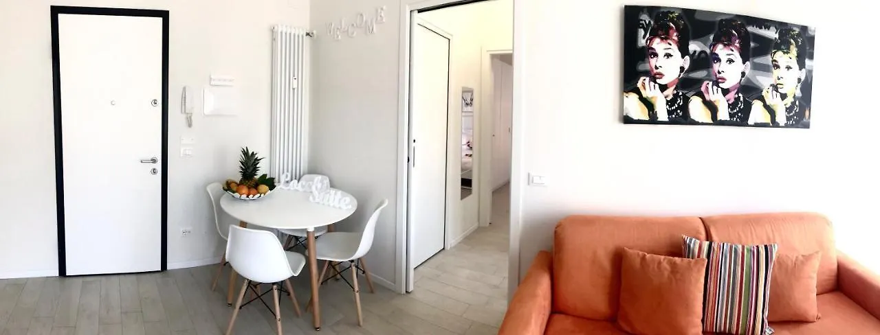 Appartamento Locchi Suite_ Careggi/Meyer/Tramvia a due passi! Firenze