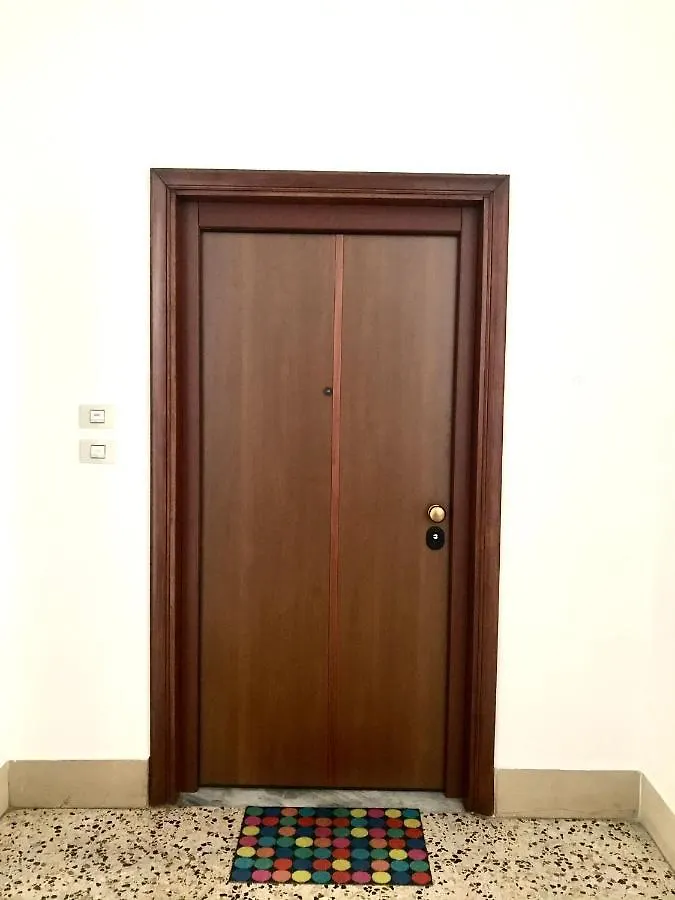 Appartamento Locchi Suite_ Careggi/Meyer/Tramvia a due passi! Firenze